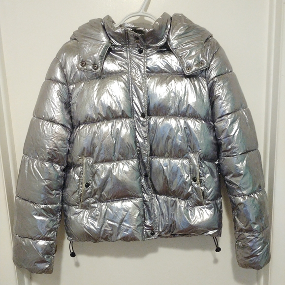 Puffer Jacket - Picture 1 of 4